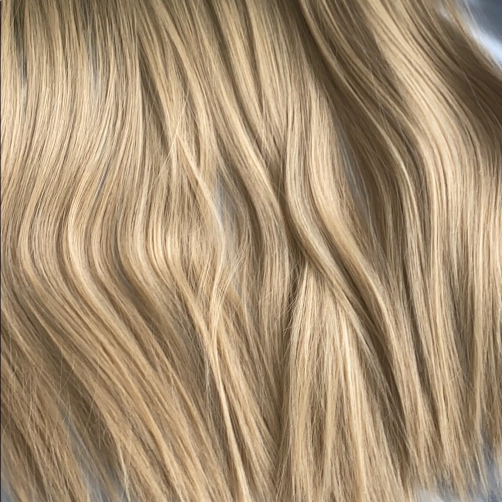 Clip-in Extensions - Picture 2 of 3